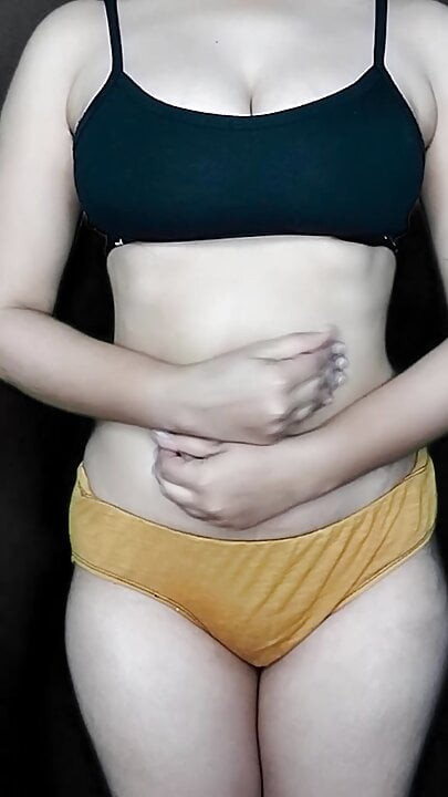 Bhabhi ki choot ne dewana bana diya hot indian