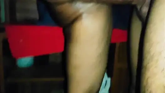 Üvey annemle gece geç saatlerde - her şey çok kişisel oldu