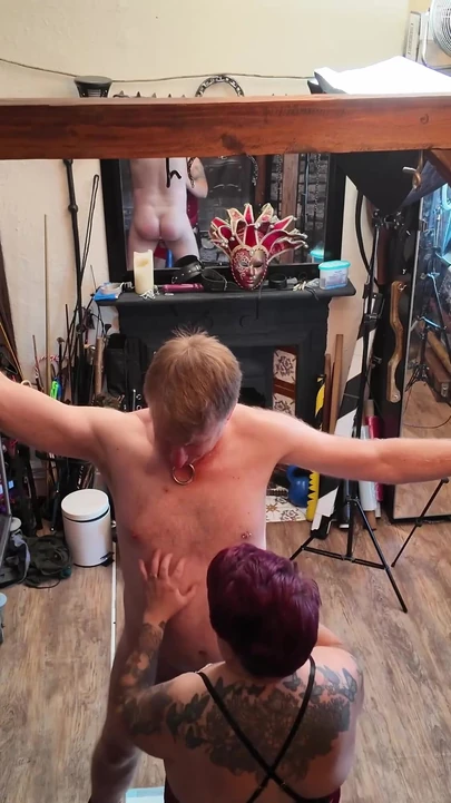 Sahibe izar ve lateks balon zindanda bölüm 3 | Klip 1