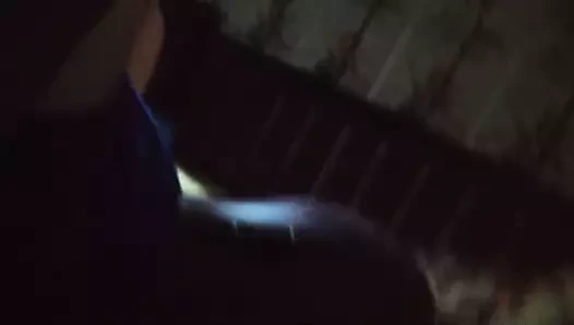 Tatlı genç oğlan sikikleri bir mayo