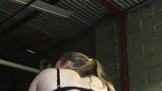 Ağırlıklı çekmeleri çok seviyorum, beni gerçekten zora sokacak daha fazla ağırlık elde etmeye ihtiyacım var