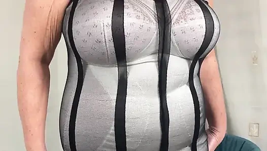 Sandra Make teyze ve yaşlı corsalette seksi