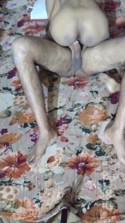 Güzel liseli kız erkek arkadaşıyla tamamen eğleniyor | Klip 1