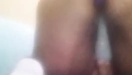 Giving the cry in a very Mexican way