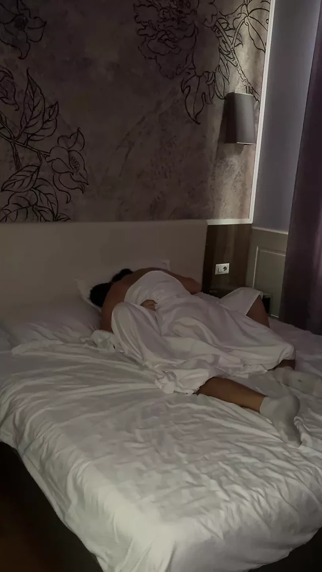 Моя жена отлично провечает время с другом