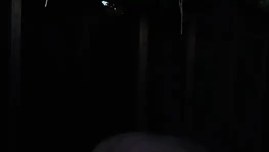 Seksi tanya açık köyde yaz duşunda çamaşır yıkıyorum