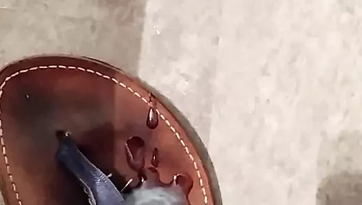 Cum on sandals