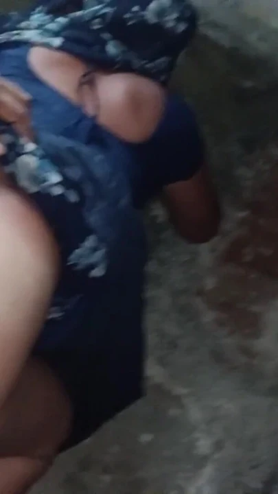 Desi gaon ka ghar ka asali video sex bahan apne bhai se gand marva rahi hai to kyon karke bhai ka land bahan apni moti… | Clip 1