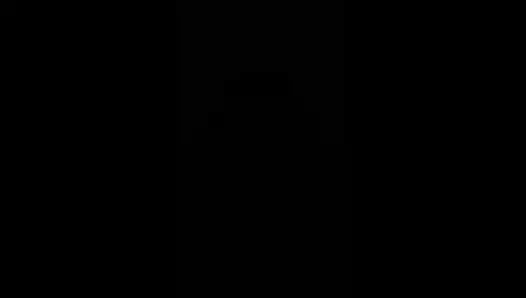 Erkek arkadaşım damlayan ıslak amcığımı parmaklarken inlemeyi durduramıyorum, yoğun titreyen sulu orgazmla bitiyor