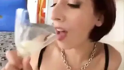 İyi evli kadın döl içiyor 2