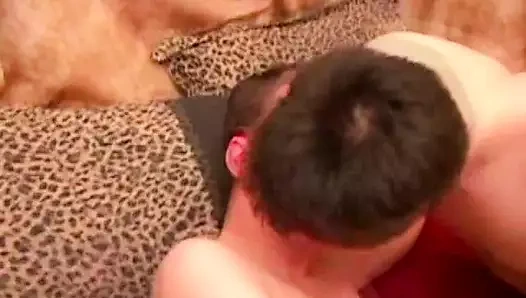 Topçu Sikikleri Twink Camden