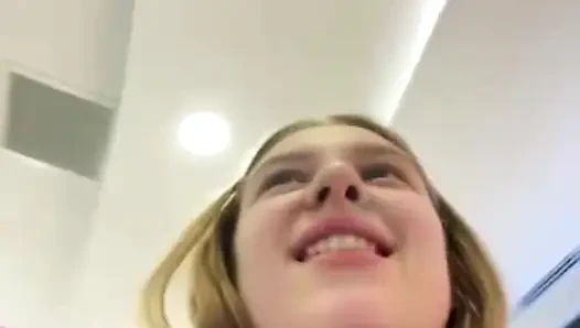 Extreme cumming in the locker room with jucielussie