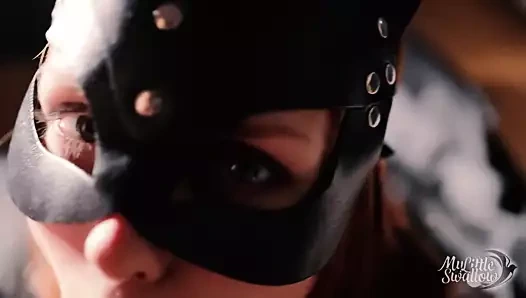 Ben kötü bir kız oldum, pis ağzımın cezalandırılması gerekiyor. bdsm