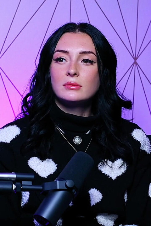 Charlotte Sins yutma, seks partileri ve etikjournalizmin gri alanları
