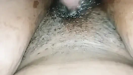 Şeker annem kocasından daha iyi sikici olduğumu söylüyor