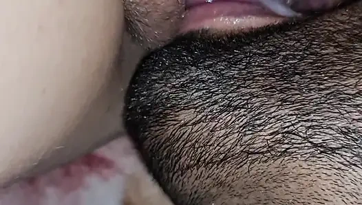 Gece geç saatlerde balkonda sikişme seansı