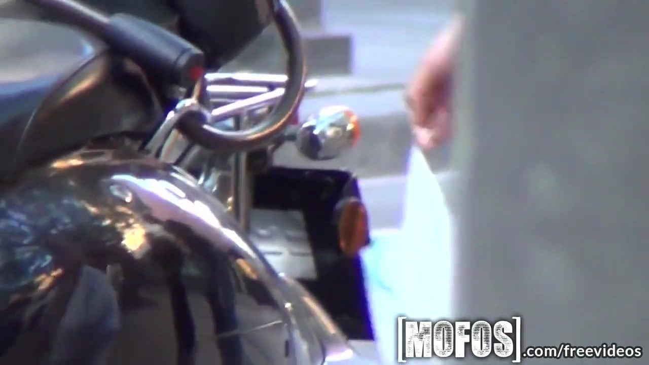 Mofos - ahbap çift lanet casuslar