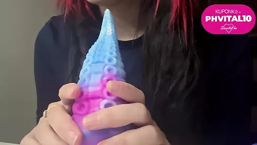 stepsister dildo test