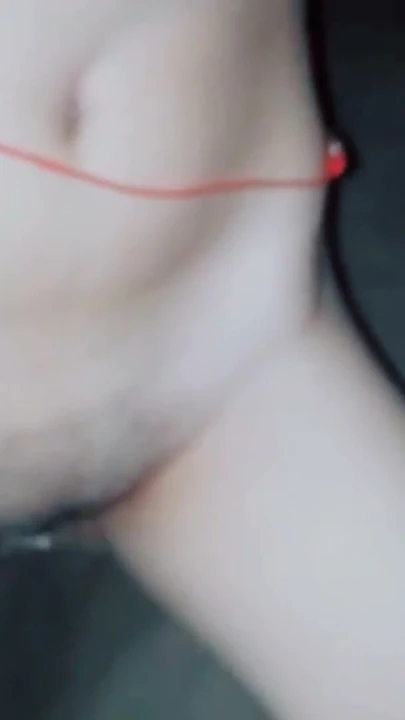 Utanmaz ateşli seksi kız, gençliğimle baş edemiyor, sikilmeyi çok seviyorum, ama ne yapmam gerekiyor, kimse abl değil | Klip 1