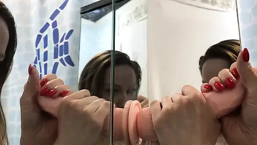 Senin Sert Penisin Için Derin Oral Seks Yapıyorum