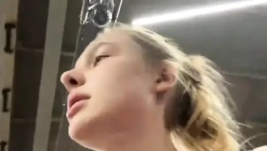 Extreme public fucking in the gym