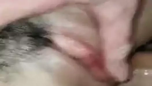 Boceta peludinha e pau no cuzinho eu adoro