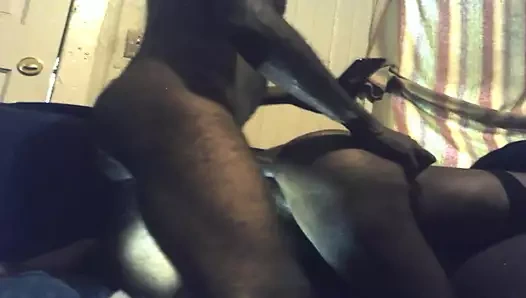 Abanoz milf gets bükülmüş üzerinde ve becerdin itibaren arkasında