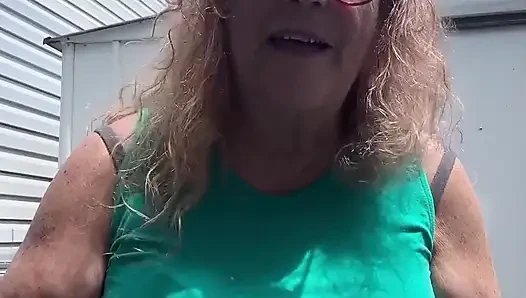 Doğum günü kıyafetimle doğum günümü kutluyorum