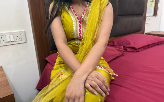 Hostel Se Aayi Choti Behen Ke Sath İlk Kez Seks Kiya