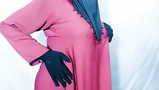 Hintli güzel tesettürlü Müslüman çift seks için susamış