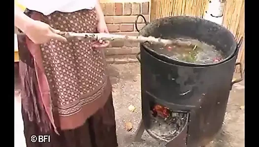 Utancımız, azgın ninemiz, bölüm 3