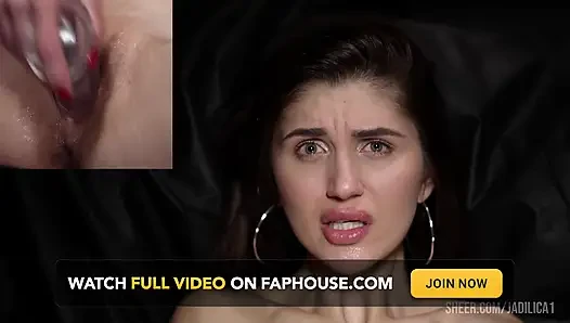 Tight Pussy Gets Lots of Orgasms Playing 1 on 1 with the Camera