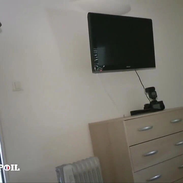 Şehvetli sarışın azgın yaşlı sapığı sikiyor