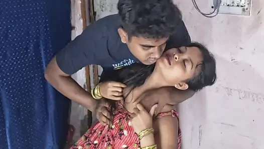 Sweetsex2001 hot Bhabhi caught her devar alone in the room