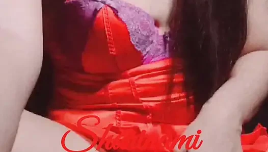 Amcığımı yalamanı istiyorum lütfen