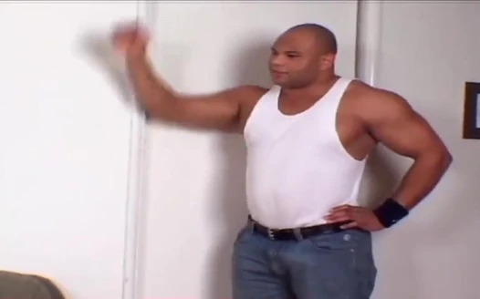 2 yaraklı ateşli sarışın orta yaşlı seksi kadın