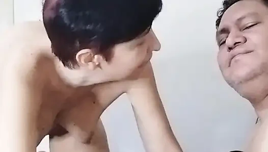 Azgın karımla sabah eğlencesi