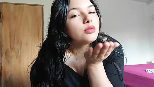 Dün 18 oldum, sana kaç yaşında görünüyorum?