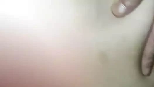 Pantremeni geitonisa se karantina