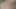 Seksi genç kız otel odasında yatakta yaşlı yarakla çalışıyor
