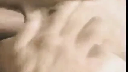 Klasik güzel sarışın anal orgazm ve yüz