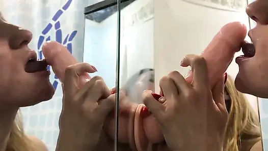 Senin Sert Penisin Için Derin Oral Seks Yapıyorum