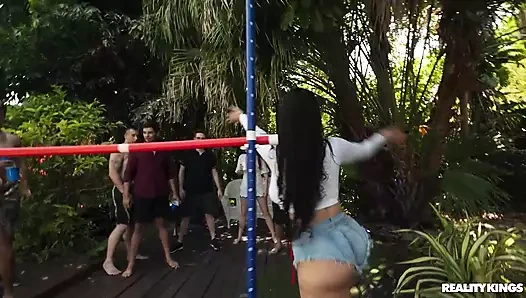 BBQ Bash & Sneaky Smash Reality Kings