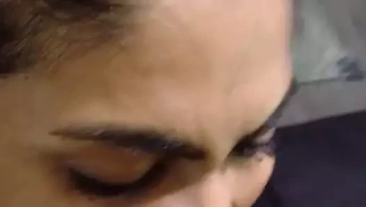 MİLF alma twinks içinde ağız