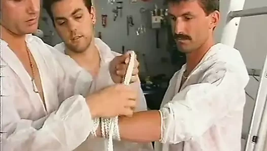 Büyük yarağın aç bir ağza ihtiyacı var #1