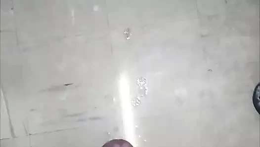 Büyük bir yük boşalttım! (my'e abone olun ve size asla yayınlanmayacak sıcak bir mastürbasyon videosu göndereceğim)