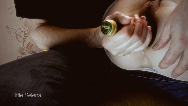 Çok güzel bir kıçın anal fistlenmesi