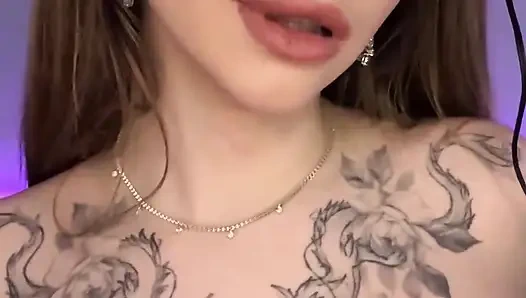 Adrianna Savu büyük amcıkları ve parmaklarıyla yatağı yırtıyor - görebileceğin en iyi xxx pornosu!