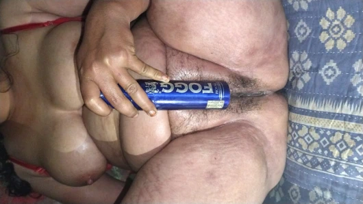 Nargis Bhabhi Insert bottle her tight pussy & Peed.