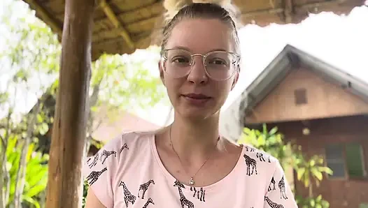 Neden her kadın kadın led ilişkisi istemeli (duh)